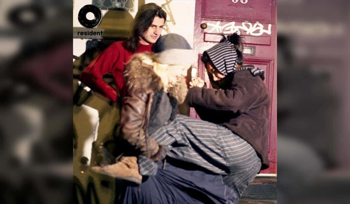 Mary In The Junkyard: Live + Signing