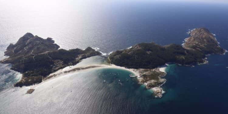 Ruta a Cíes: 'Un viaje en el tiempo'