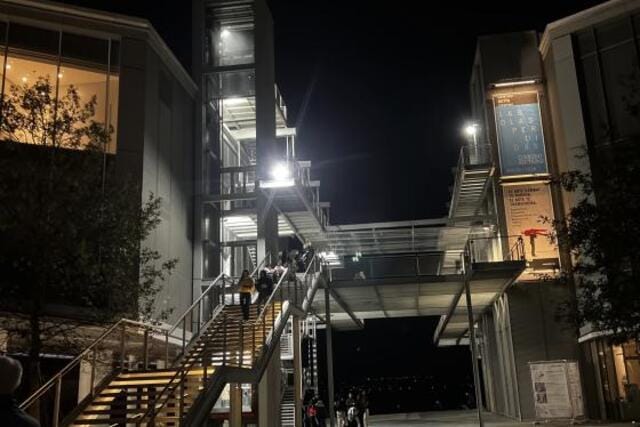 'Santander at night'. Exposición fotográfica de Wesly Salazar