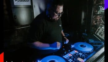 Monday Night: DJ Mastie