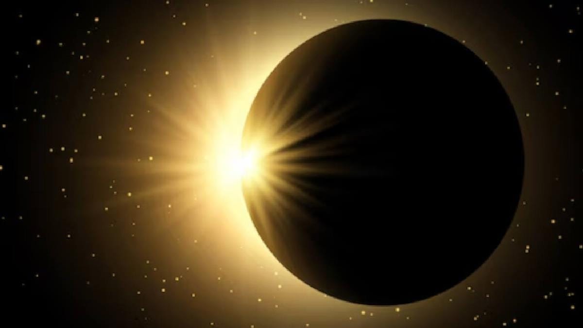 Velada para contemplar el eclipse parcial de Sol