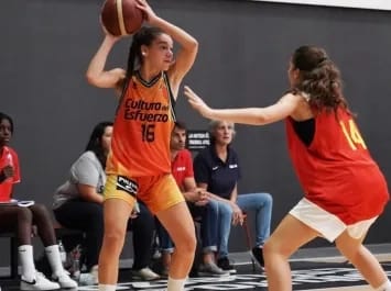 Campamento de baloncesto Skills Camp
