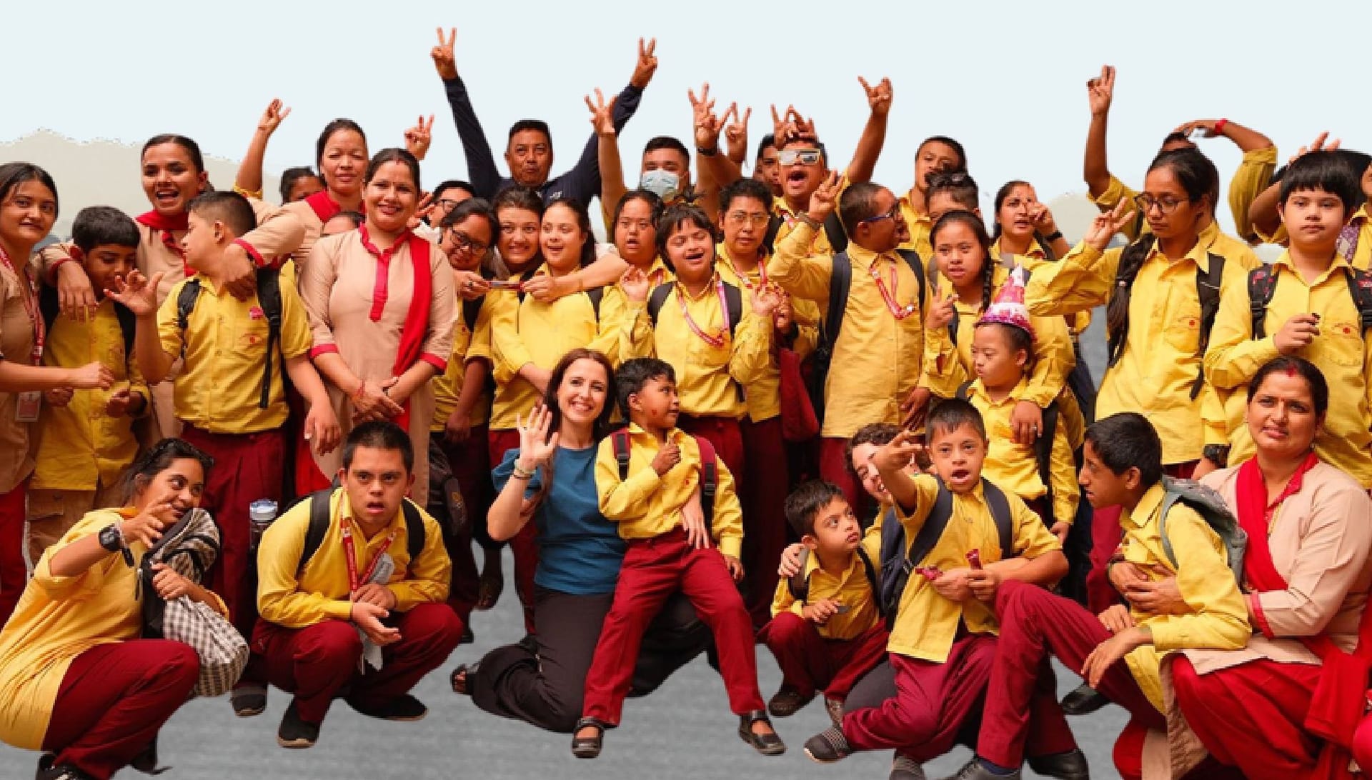 Charla informativa de la ONG Familia de Hetauda