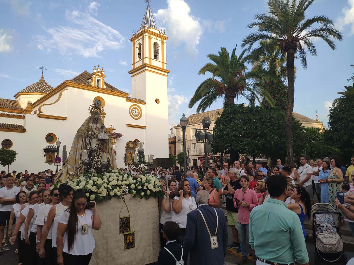 Cultos a la Virgen del Carmen