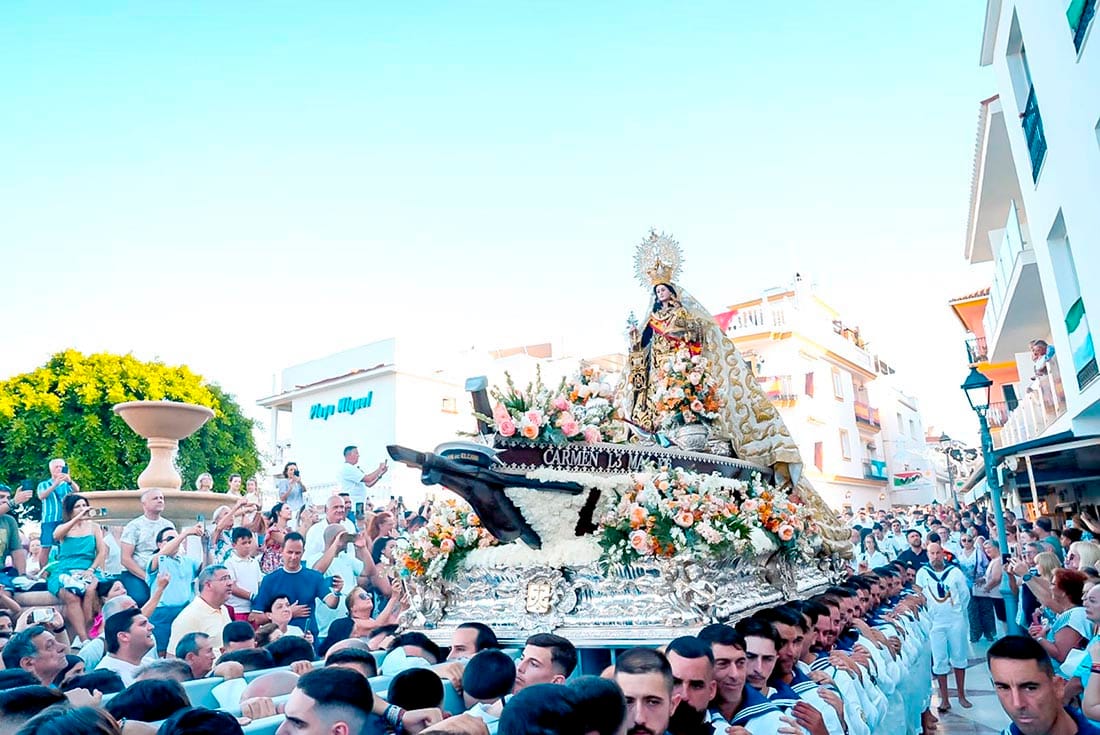 Procesión de la Virgen del Carmen de la Carihuela