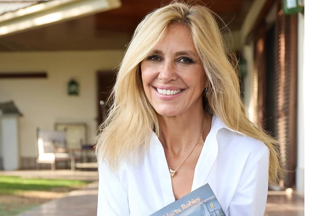 Tertulias del Campoamor - Marta Robles