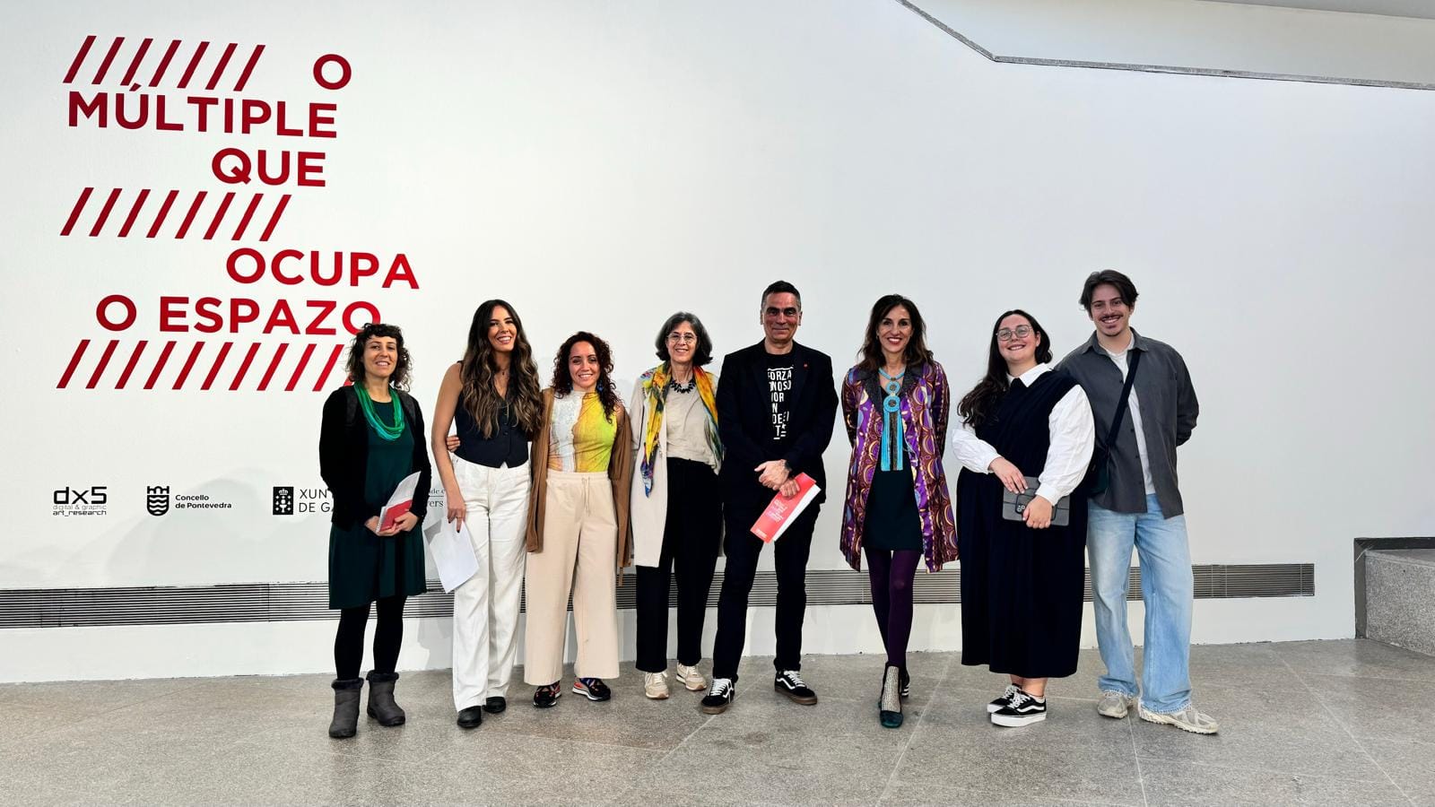 Presentaci贸n de 'O m煤ltiple que ocupa o espazo'