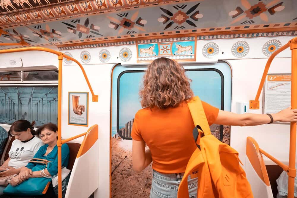 Guía de transporte y horarios para el Icónica Fest