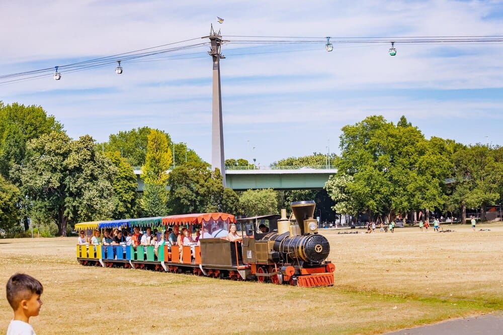 Brighton Seafront Train and Easter Treasure Hunts