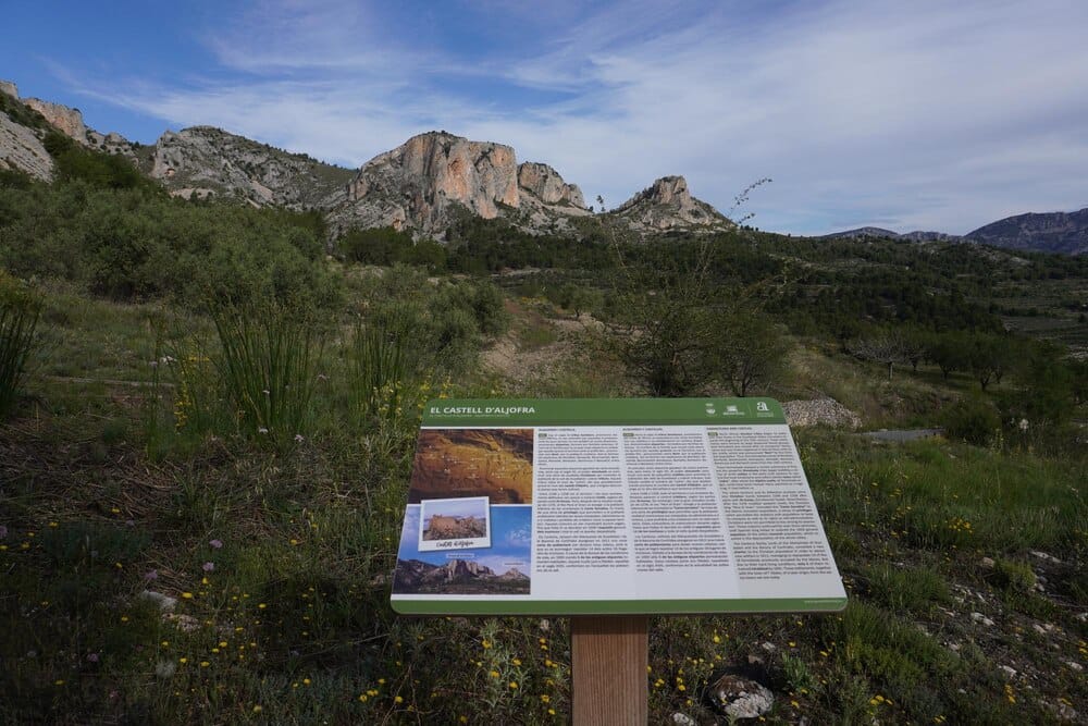 El Valle de Elda estrena una revista de 92 páginas