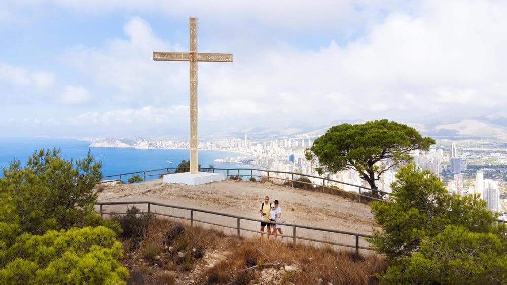 La Cruz de Benidorm: subir al mejor mirador