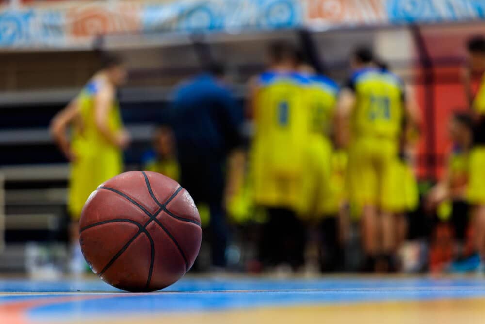 El Real Madrid de baloncesto estrena proyecto en Pontevedra