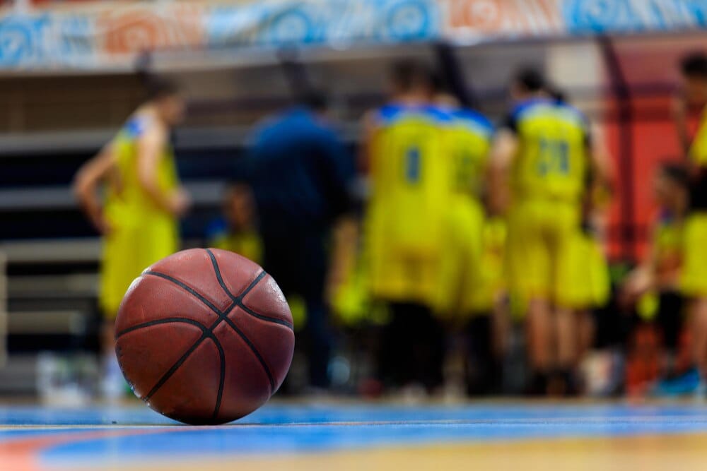 El Real Madrid de baloncesto estrena proyecto en Pontevedra