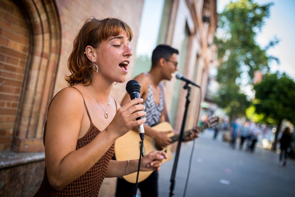 Concierto de Yesvi Manjavacas en Cuenca Cultura a Cielo Abierto