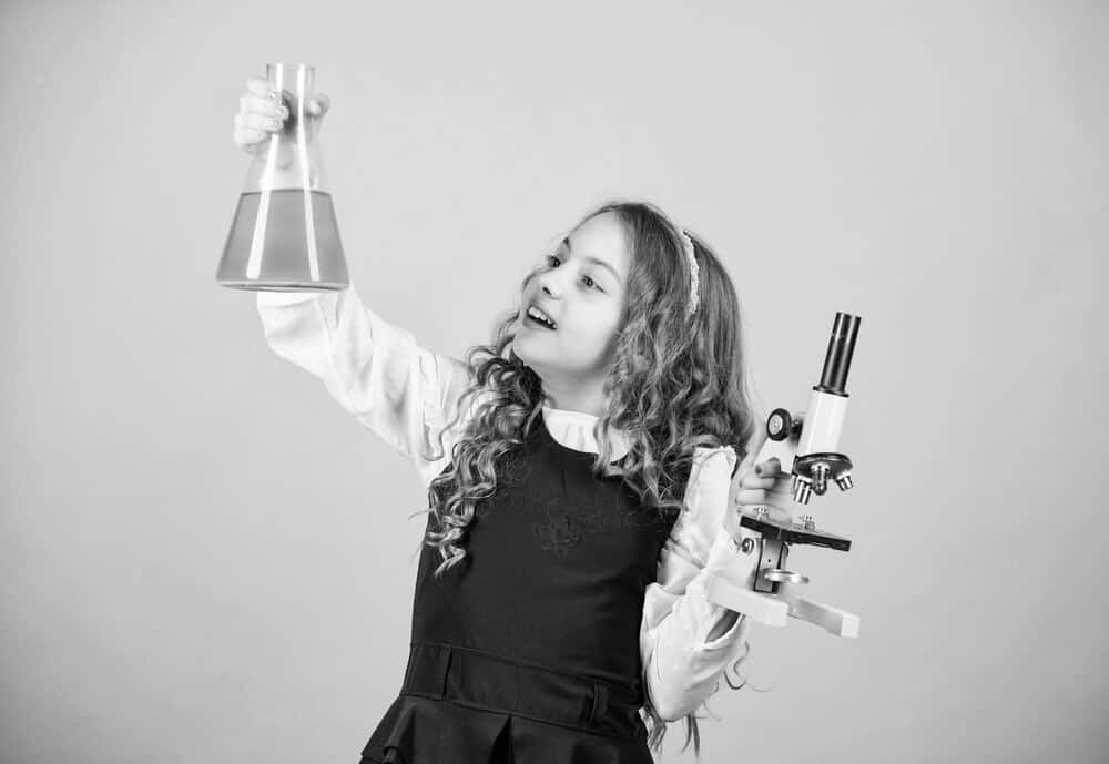 Lo que no se ve de una UCI Pediátrica: investigación para la supervivencia