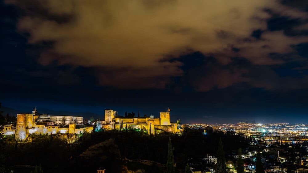 Burladas lleva a Don Juan al Castillo de Niebla
