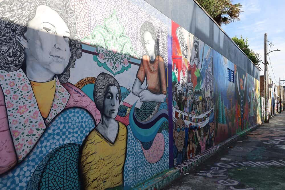 Recorre la ruta de los murales de arte urbano de Santander