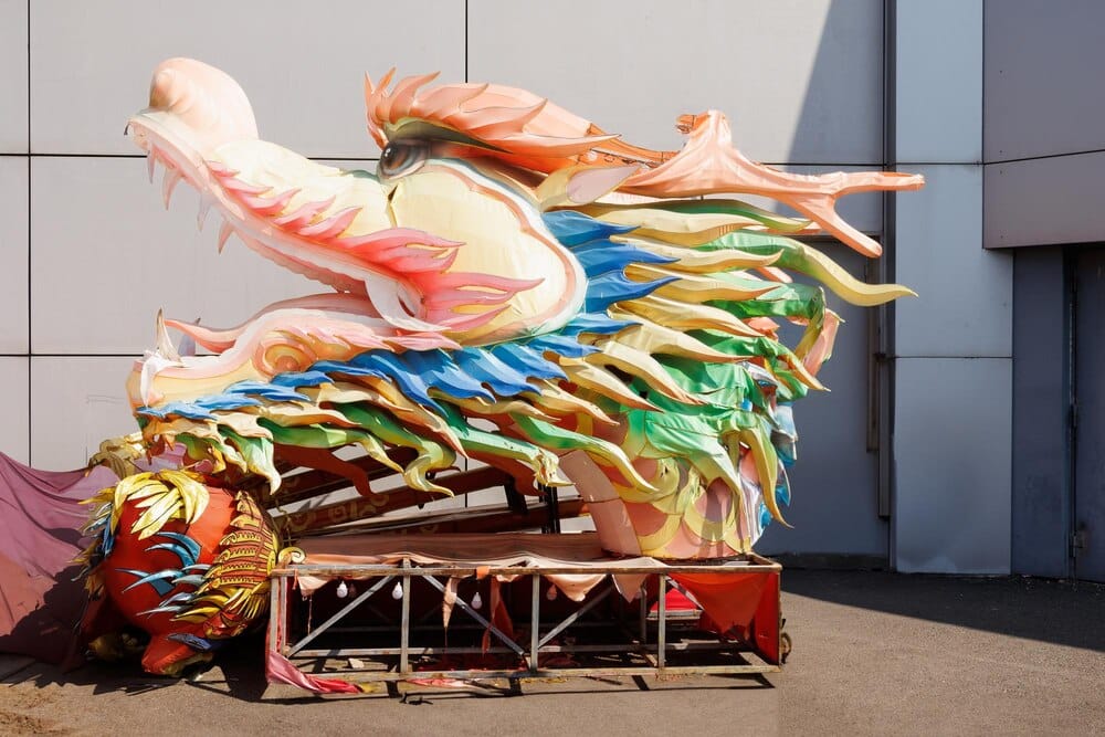 Raíces conectadas: 'Puentes de seda: China femenina en Gipuzkoa'