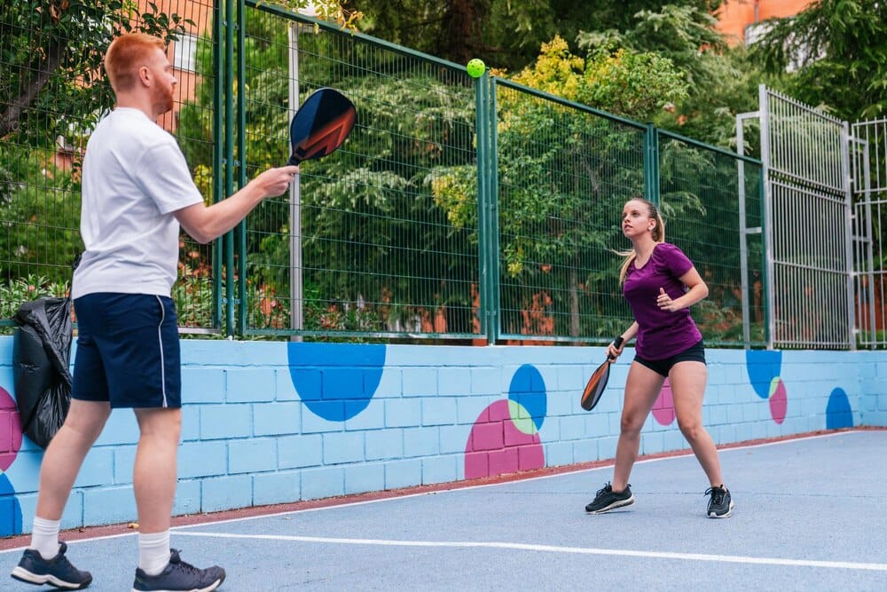 Pádel y pickleball en El Prat: dónde empezar