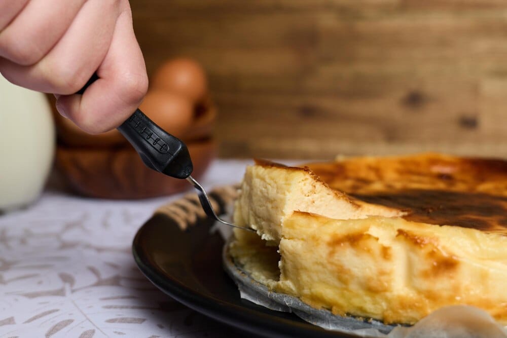 Ruta golosa: dónde probar tartas de queso en Pamplona