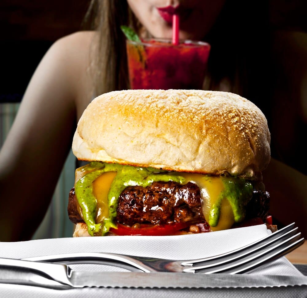 La fiebre de las smash burgers en Zaragoza