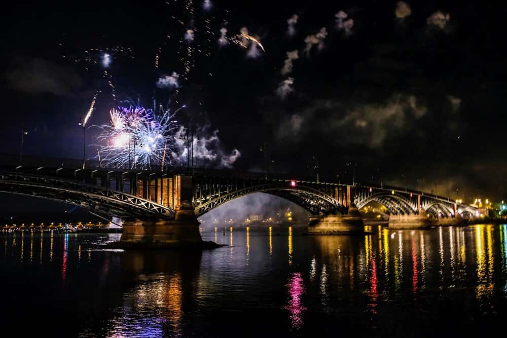Fuegos artificiales de las Festas da Peregrina