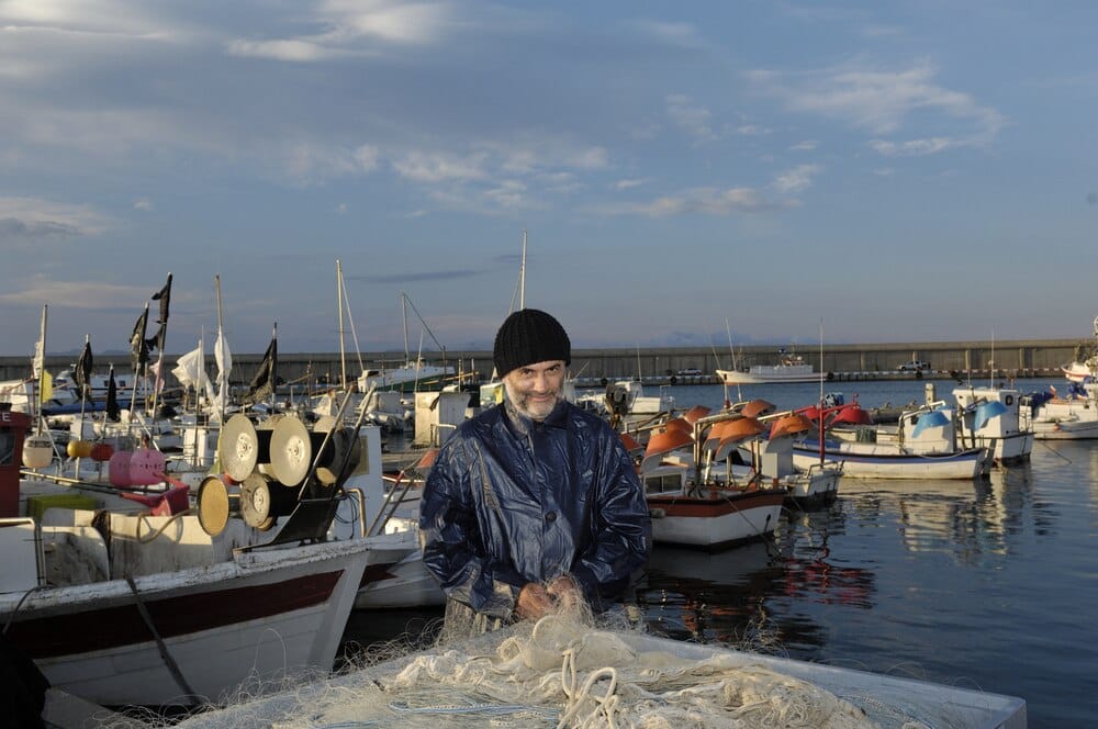 Los Pescadores: un siglo de marisco frente al puerto