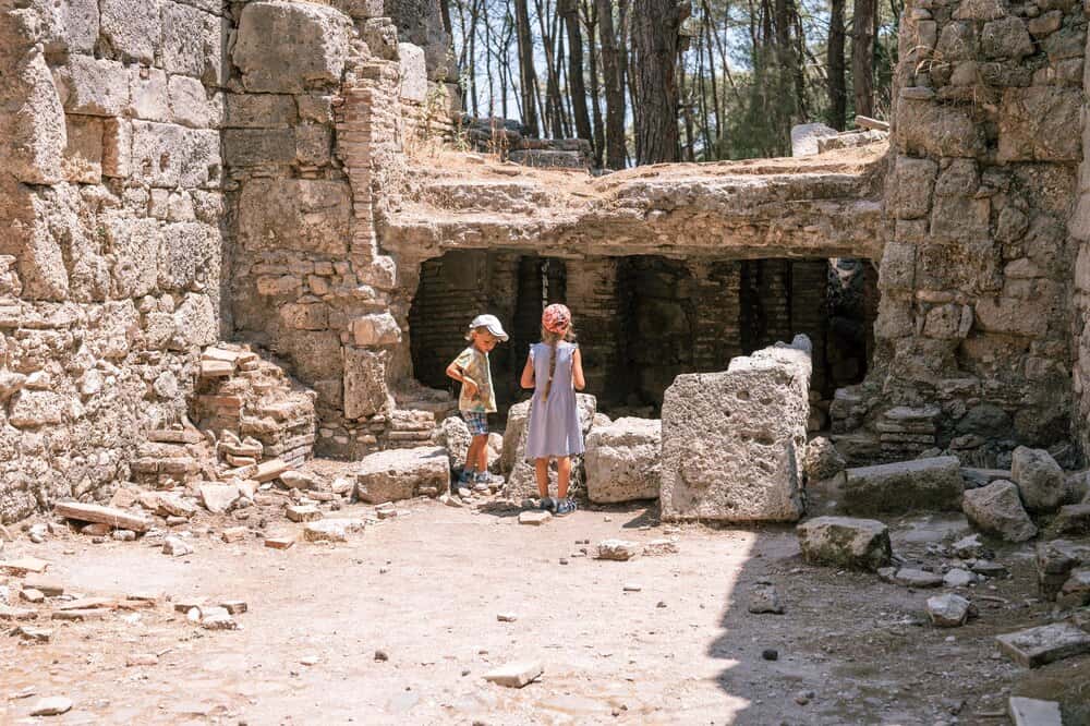 Visita teatralizada al Teatro Romano