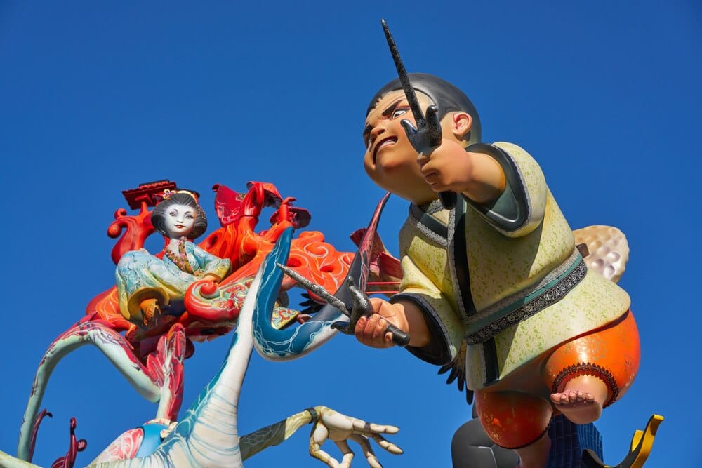 Cigales llena sus calles de circo, teatro y música en agosto