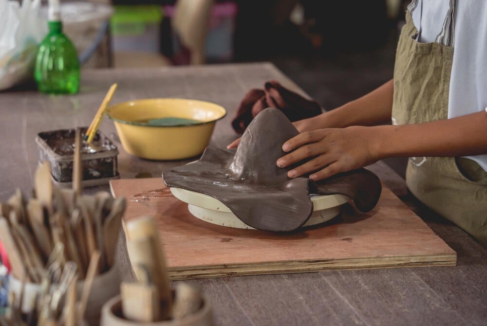Talleres de cerámica y manualidades en Santander
