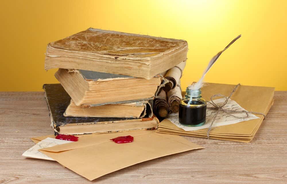 ¿Quiénes, cómo y cuándo inventaron los libros? Del libro de arcilla, casi 6.000 años, al libro de artista