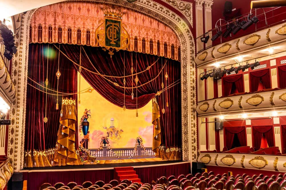 El Teatro Real lleva la ópera a la plaza de Sanse