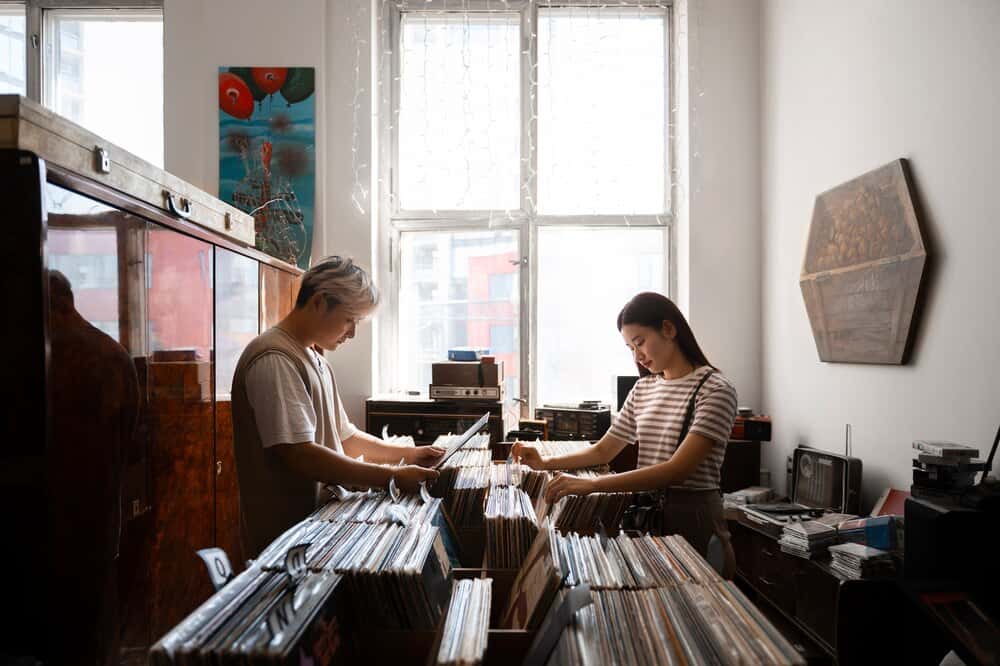 Laura Veirs: Live + Signing