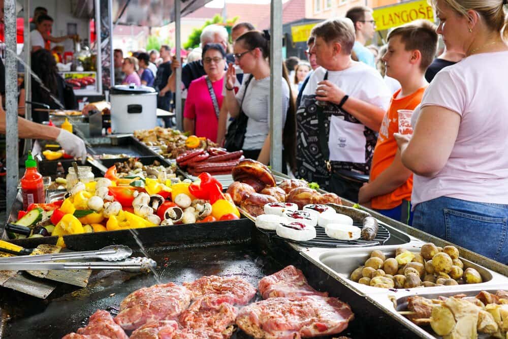 El Mercat de Nit vuelve con 40 tapas y tres chefs