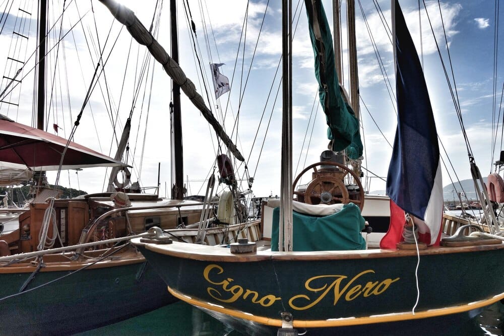 El Trofeo Príncipe de Asturias reunió 80 barcos en Baiona