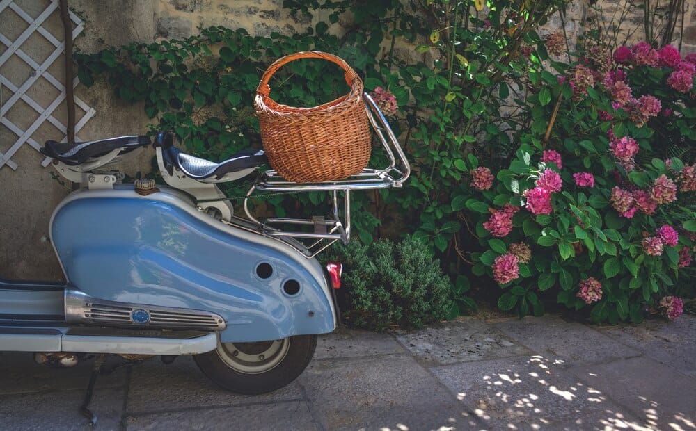 Comida Primaveral en Vespas