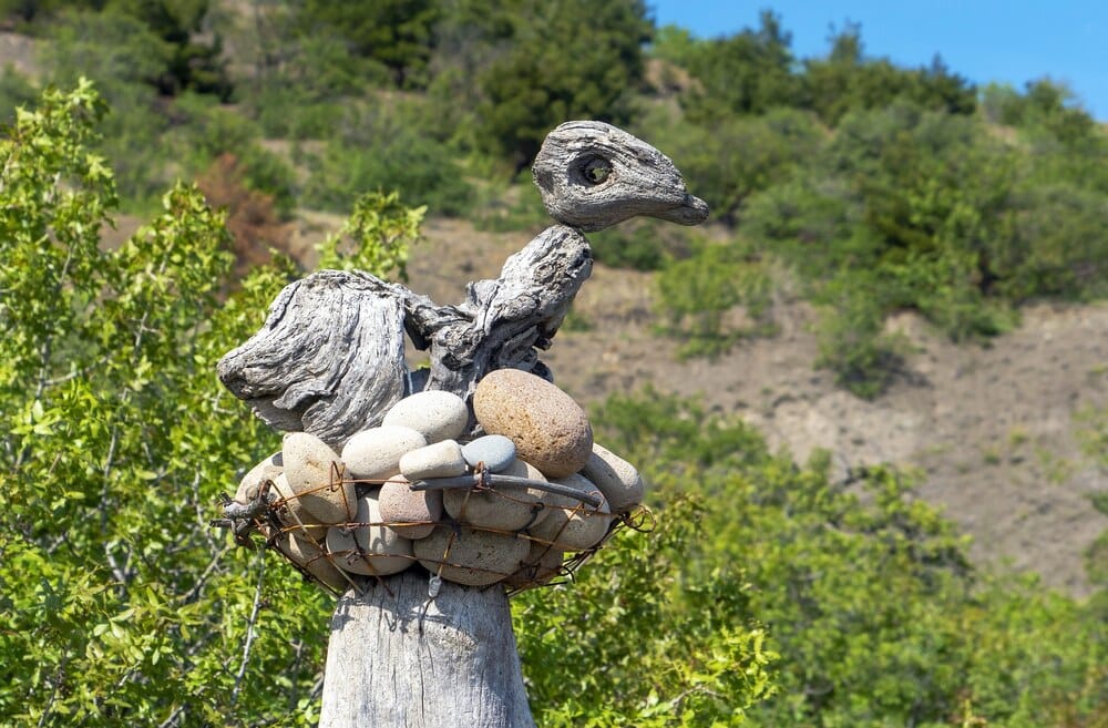 Esculturas refugio para la fauna local en Donostia