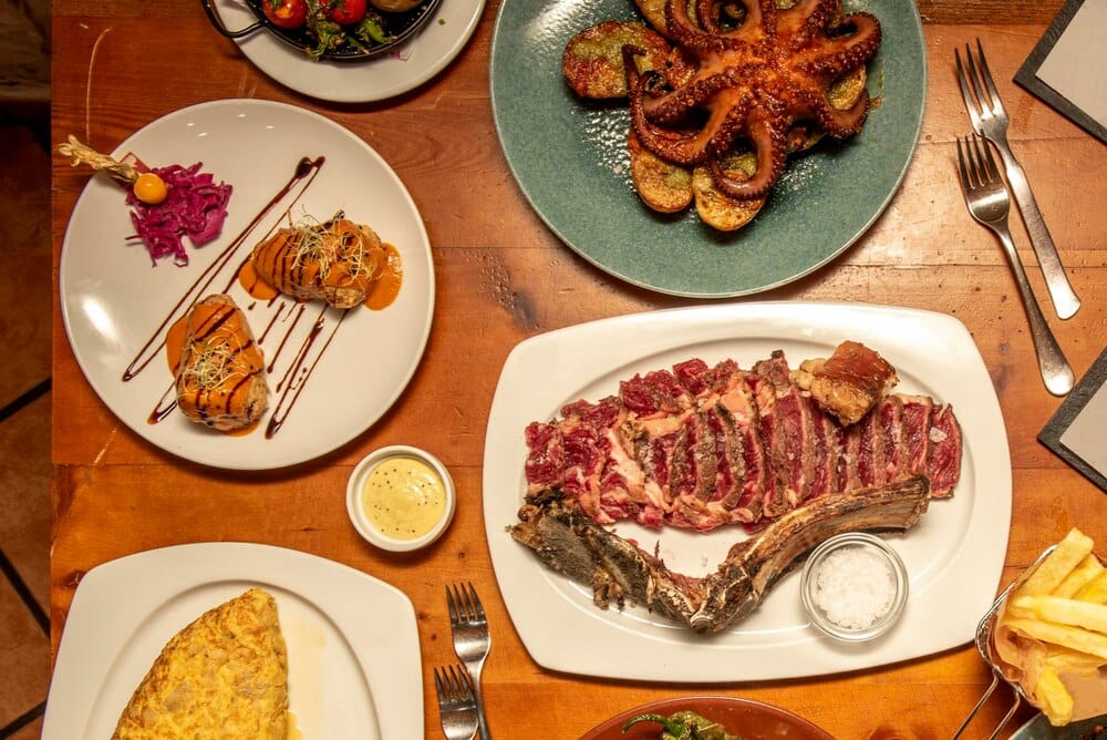 Trujillo Restaurante: marisco y carne desde 1981 en Parla