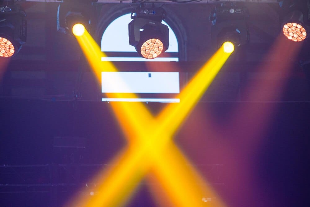 Me cuesta tanto olvidarte. Homenaje a Mecano