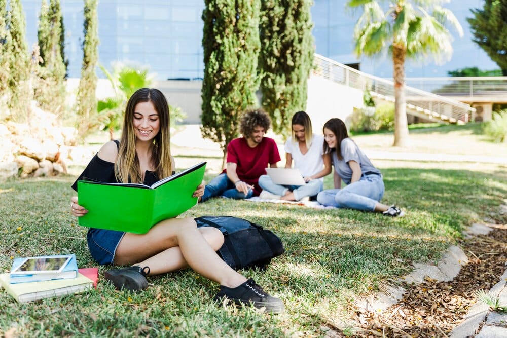 Cursos universitarios de verano en el Alcázar de Jerez