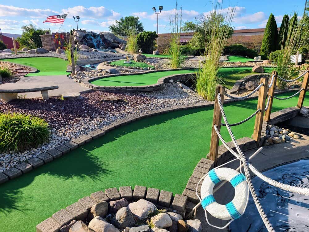 Ruta de minigolf gratuito en Vitoria para esta primavera