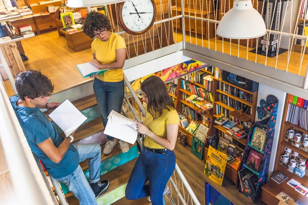 Llibreria 22: libros y cultura en Girona