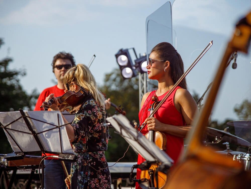 Fiestas de San Antonio de A Reborica con la orquesta Cinema