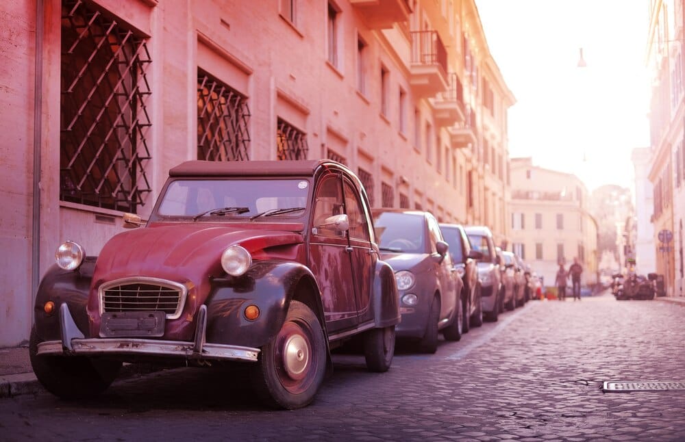 Concentración de coches clásicos con ruta