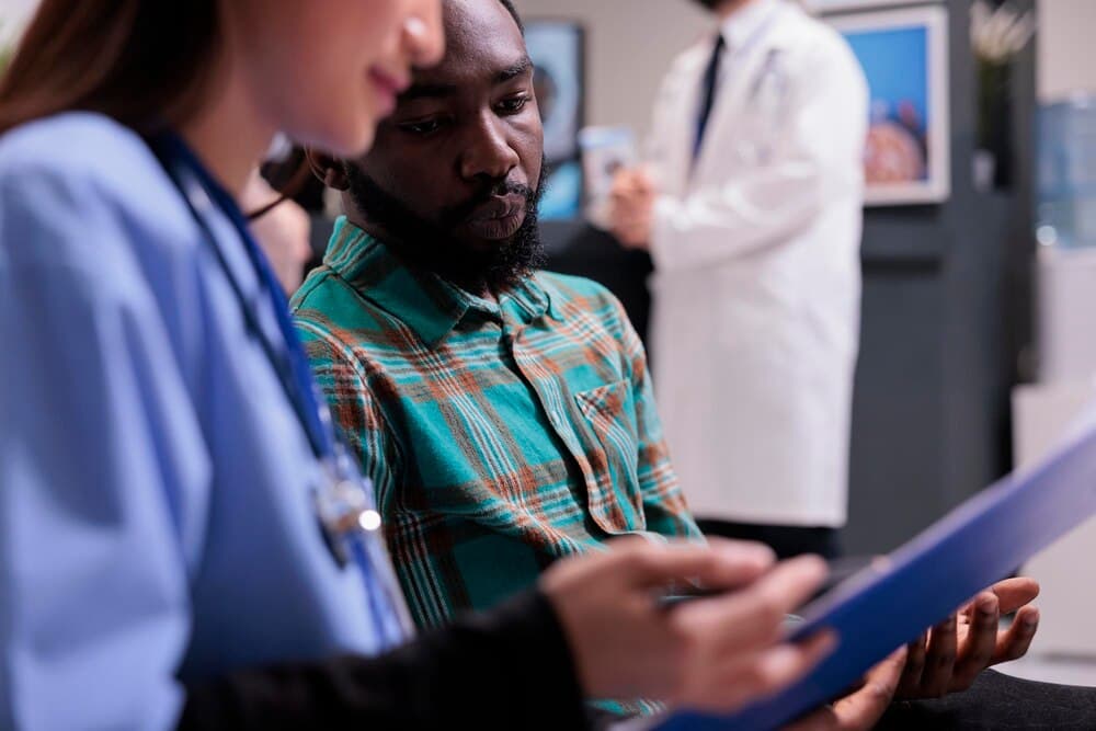 Sesión sobre los efectos secundarios del tratamiento de radioterapia