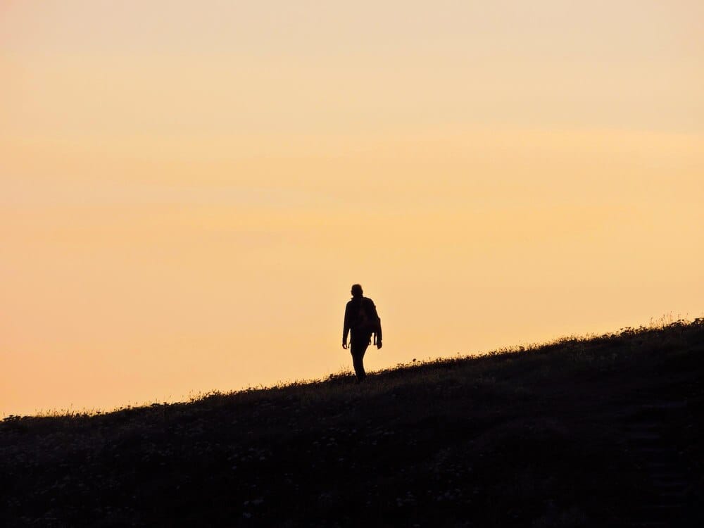 Uniendo caminos a contracorriente por Aefat