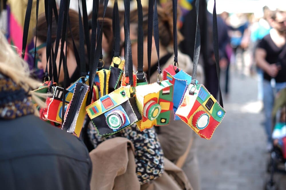 Inauguraci贸n e charla coloquio. Historia e cultura do pobo xitano