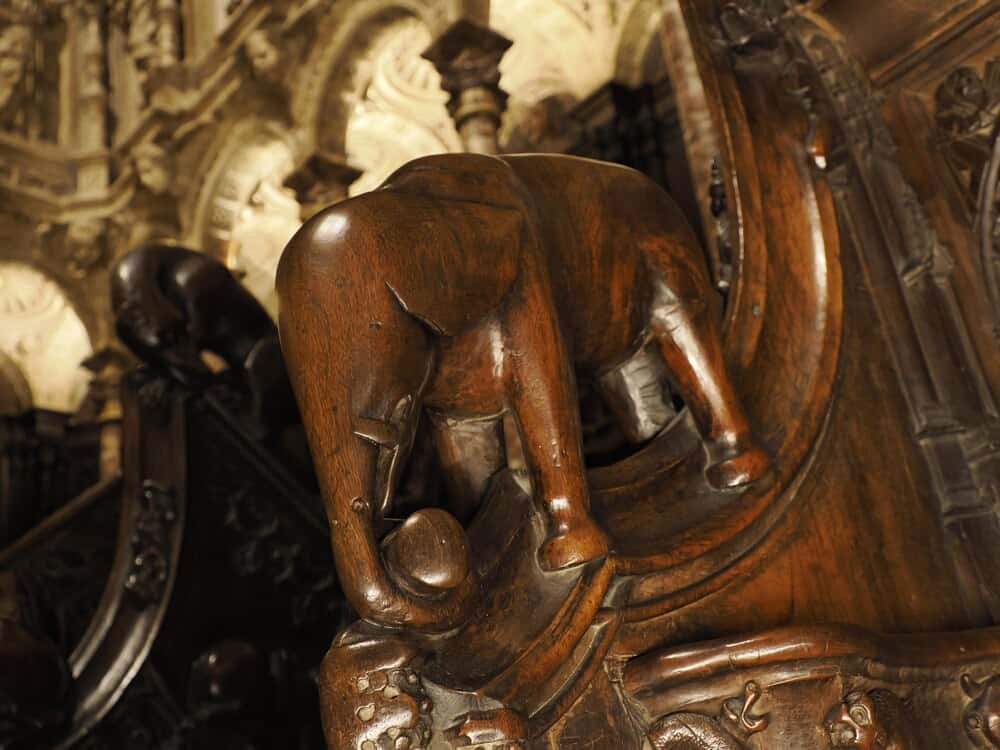 Exhibición de las esculturas históricas del monasterio de Carboeiro