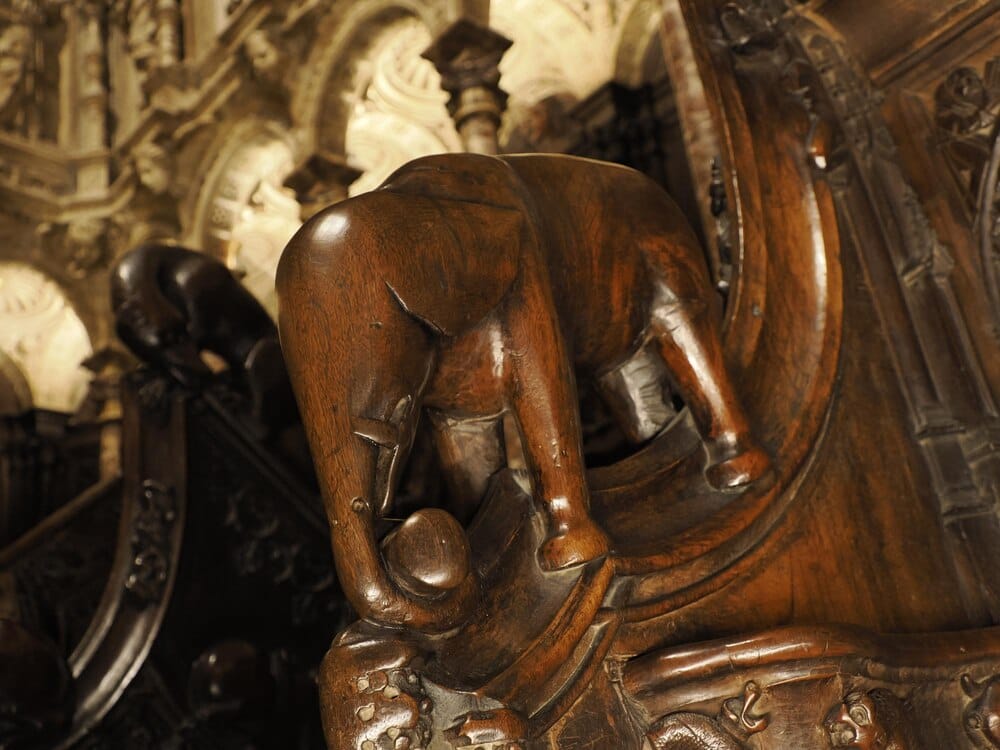 Exhibición de las esculturas históricas del monasterio de Carboeiro