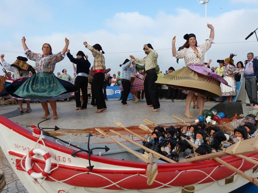 Carreras de Barcos Típicos de Valle Jiménez